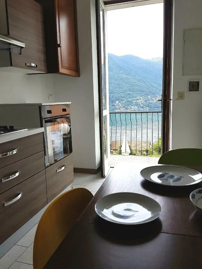Appartement Flora à Moltrasio